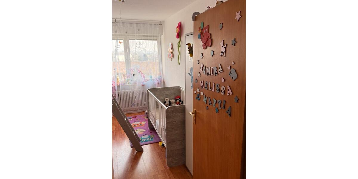 Etagenwohnung Korntal-Münchingen Münchingen - 4 Zimmer, 88 m&sup2;, 332.000&euro; | Angebot:26120601