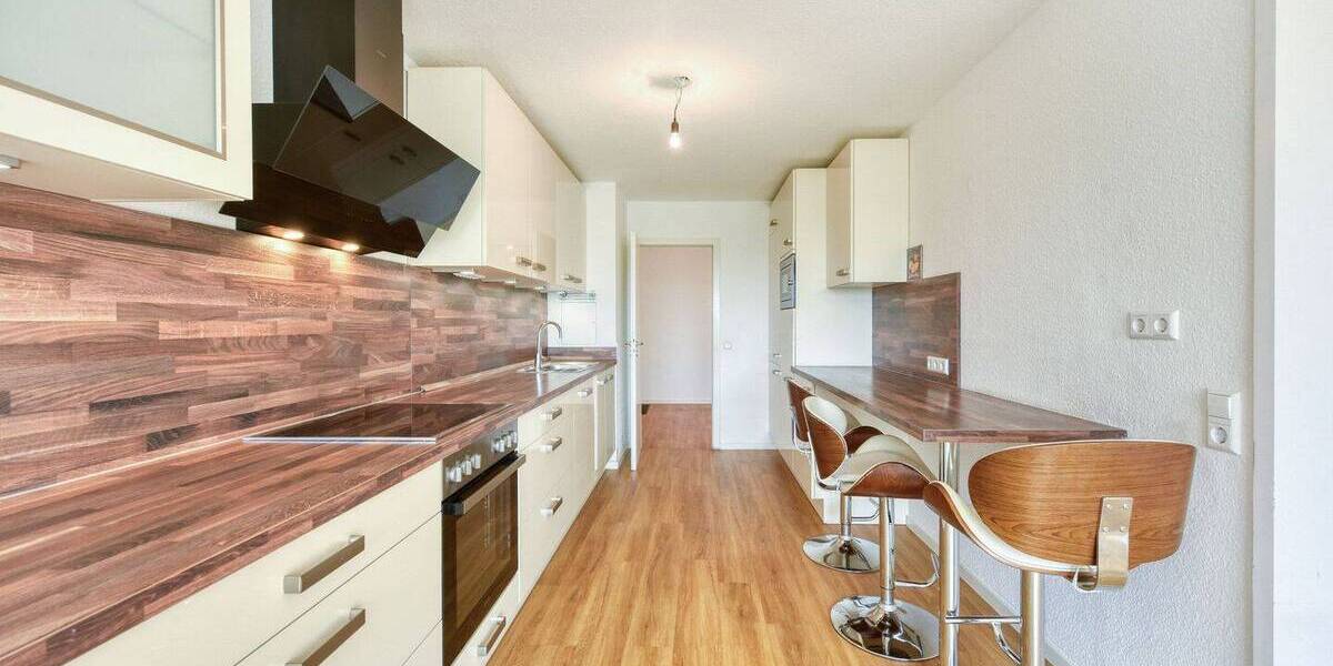 Etagenwohnung Stuttgart Freiberg - 4 Zimmer, 138 m&sup2;, 500.000&euro; | Angebot:25729892