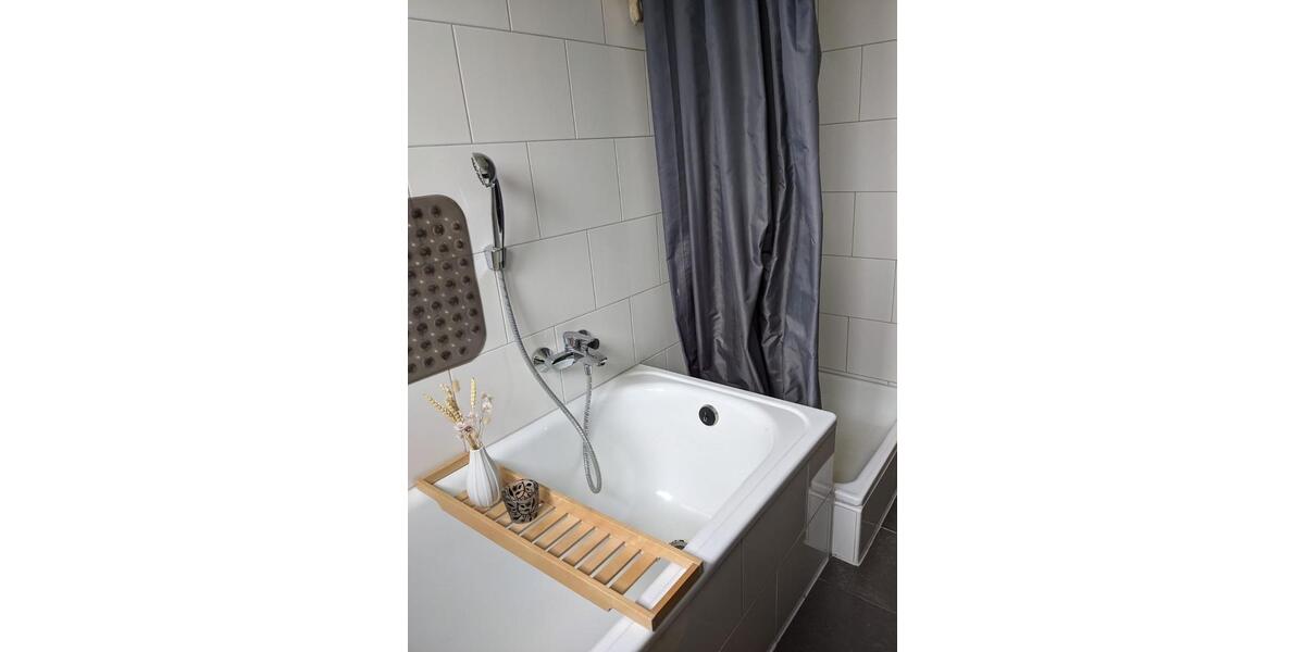 Etagenwohnung Renningen - 3 Zimmer, 92 m&sup2;, 1.300&euro; | Angebot:25963185