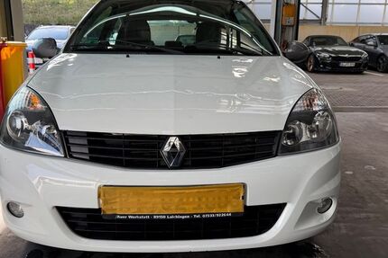Renault Clio 144.000 km 2.699 &euro; Kirchheim unter Teck 73230