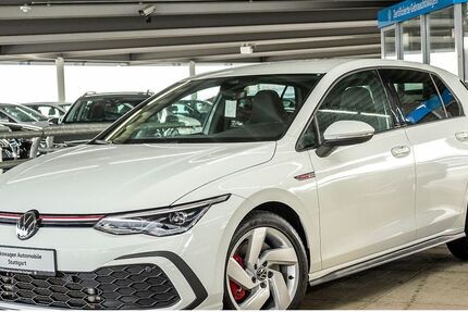 VW Golf 32.226 km 25.630 &euro; Stuttgart-Wangen 70188