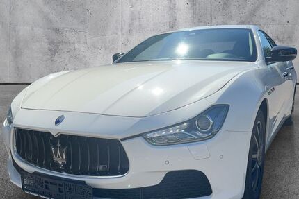 Maserati Ghibli 75.900 km 34.400 &euro; Nürtingen bei Stuttgart 72622