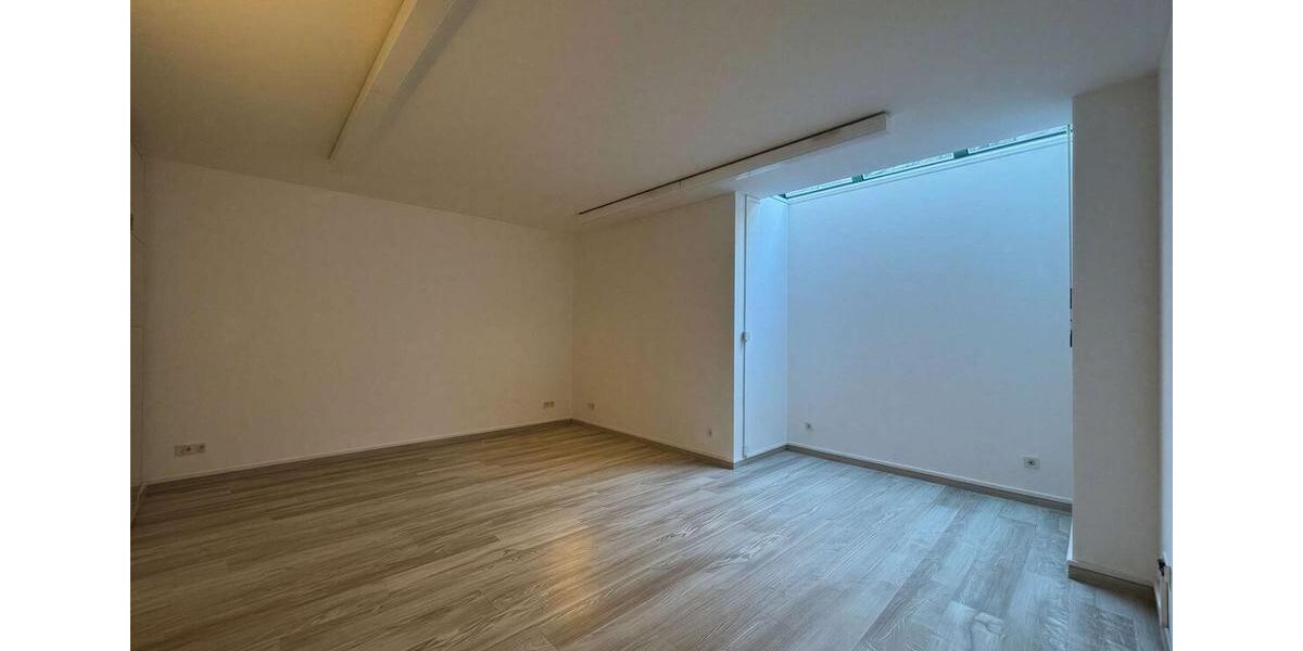 Etagenwohnung Böblingen - 3 Zimmer, 109 m&sup2;, 1.350&euro; | Angebot:24849970