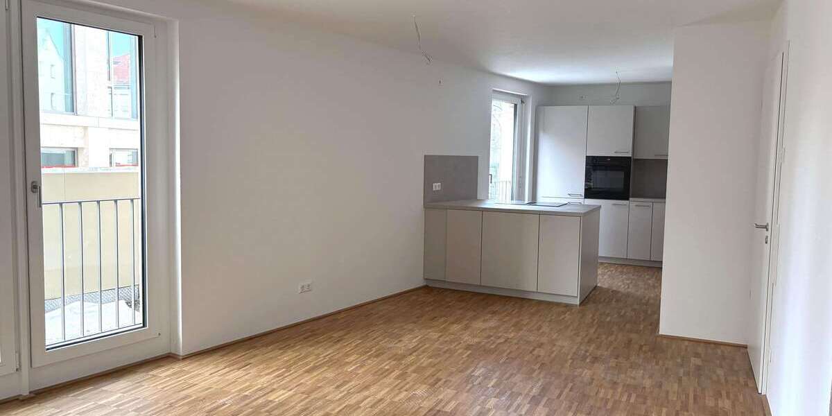 Etagenwohnung Leonberg - 3 Zimmer, 86 m&sup2;, 1.603&euro; | Angebot:25193793