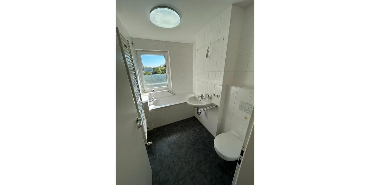 Etagenwohnung Kornwestheim - 3 Zimmer, 75 m&sup2;, 349.000&euro; | Angebot:26688081