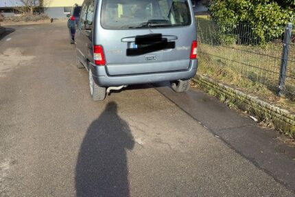 Citroen Berlingo 149.000 km 1.900 &euro; Leutenbach 71397