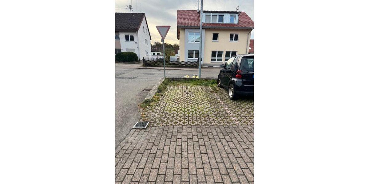 Etagenwohnung Frickenhausen - 3.5 Zimmer, 80 m&sup2;, 250.000&euro; | Angebot:26039120