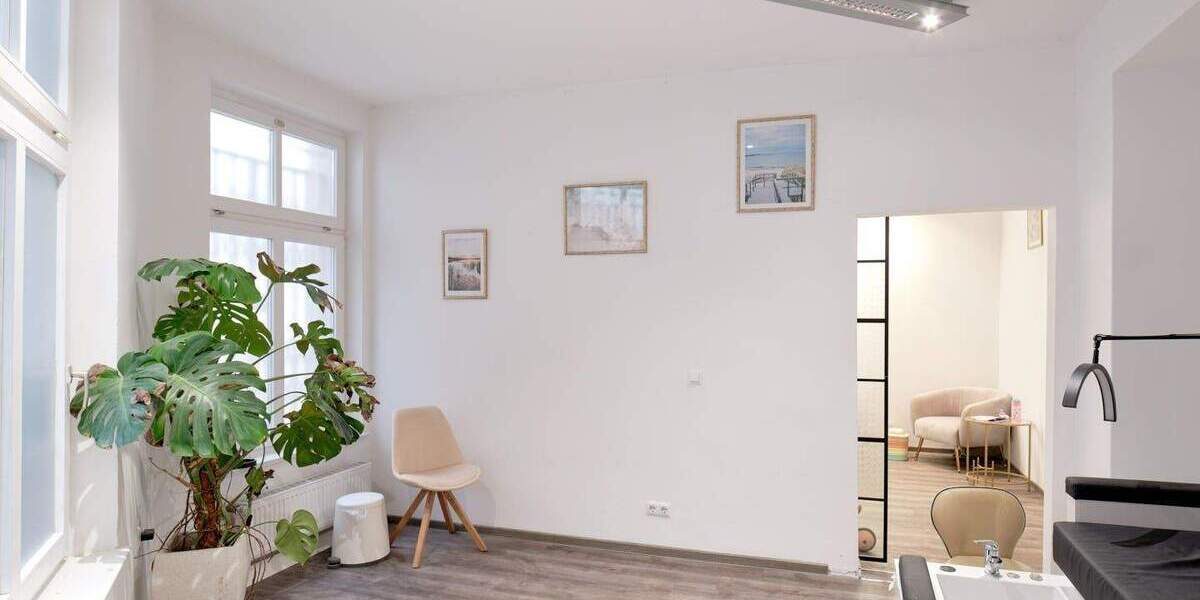 Gewerbeobjekt Stuttgart Süd - 2 Zimmer, 3.500&euro; | Angebot:25703039