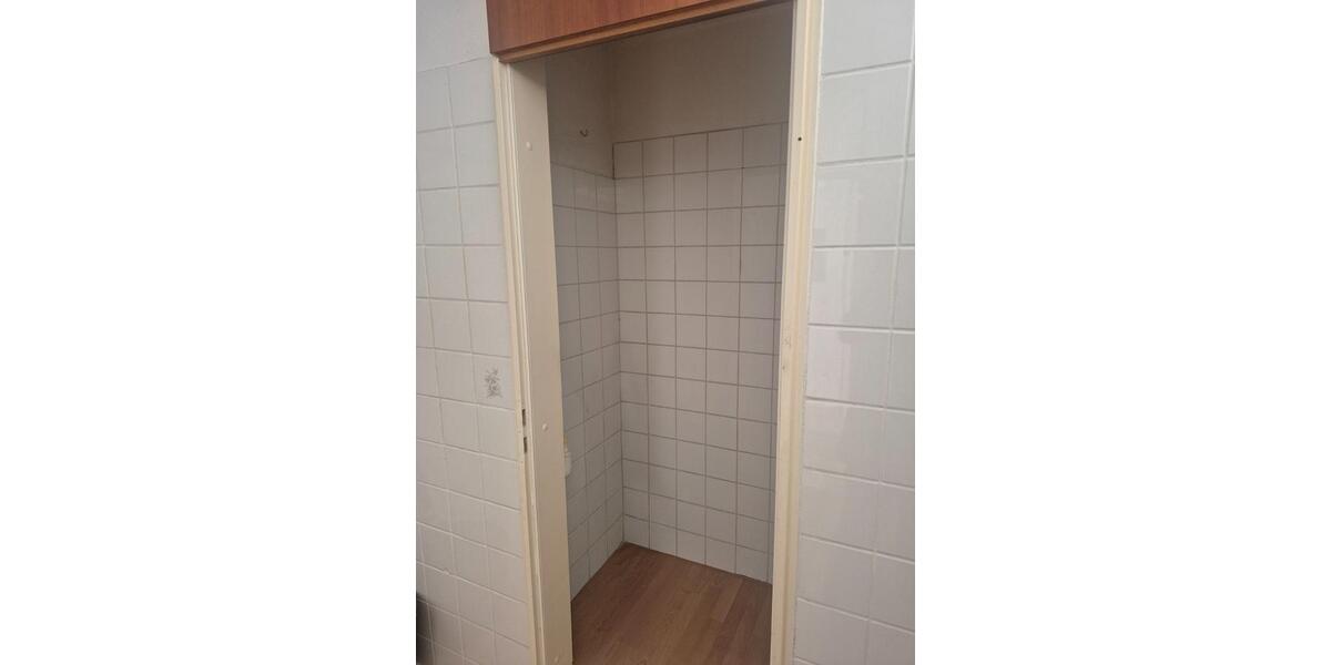 Etagenwohnung Leonberg - 1.5 Zimmer, 48 m&sup2;, 189.000&euro; | Angebot:25907056