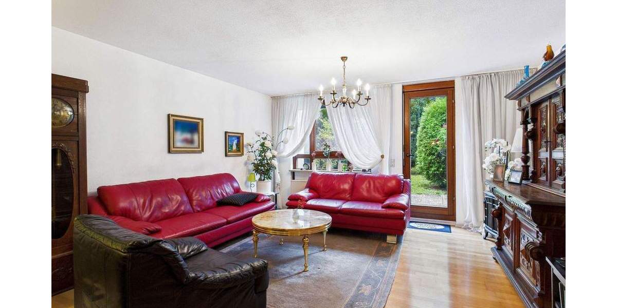 Reihenmittelhaus Stuttgart Stammheim - 5 Zimmer, 127 m&sup2;, 559.000&euro; | Angebot:25669368