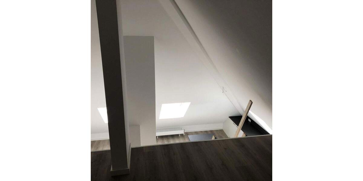 Etagenwohnung Stuttgart Mitte - 2 Zimmer, 48 m&sup2;, 766&euro; | Angebot:25657603