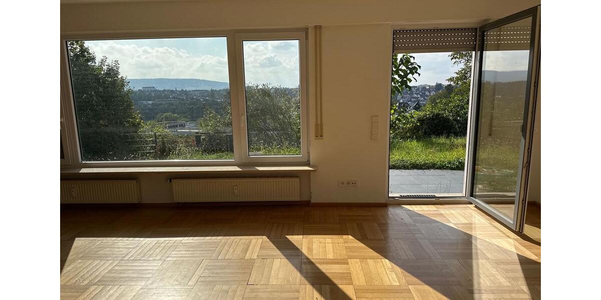 Erdgeschoßwohnung Waiblingen Beinstein - 3 Zimmer, 120 m&sup2;, 1.400&euro; | Angebot:23328811