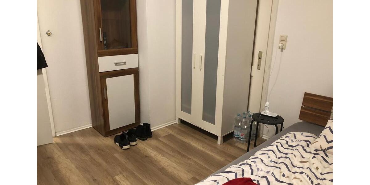 Erdgeschoßwohnung Magstadt - 28 Zimmer, 95 m&sup2;, 470&euro; | Angebot:25053789