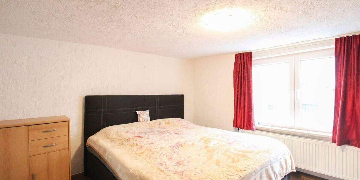 Einfamilienhaus Murrhardt - 6 Zimmer, 129.000&euro; | Angebot:25837777