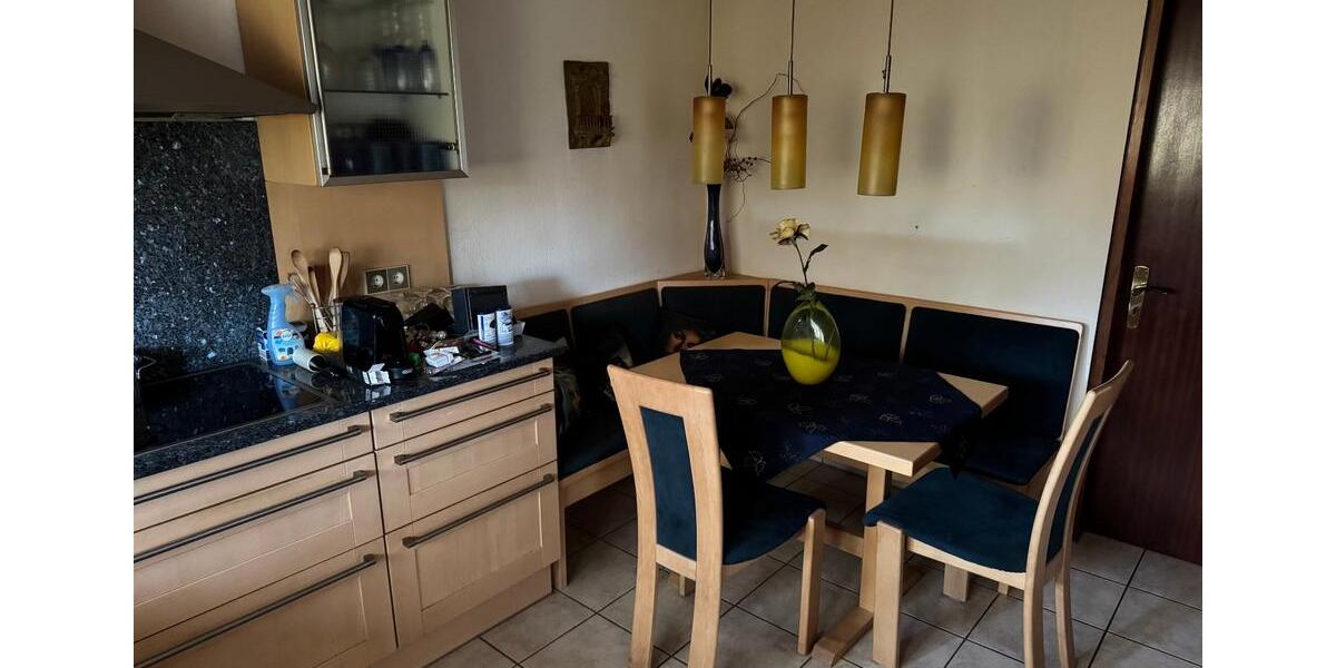 Einfamilienhaus Oberstenfeld - 10 Zimmer, 300 m&sup2;, 900.000&euro; | Angebot:16127943