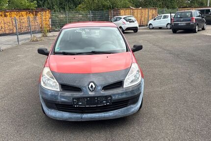 Renault Clio 91.222 km 750 &euro; Weil im Schönbuch 71093