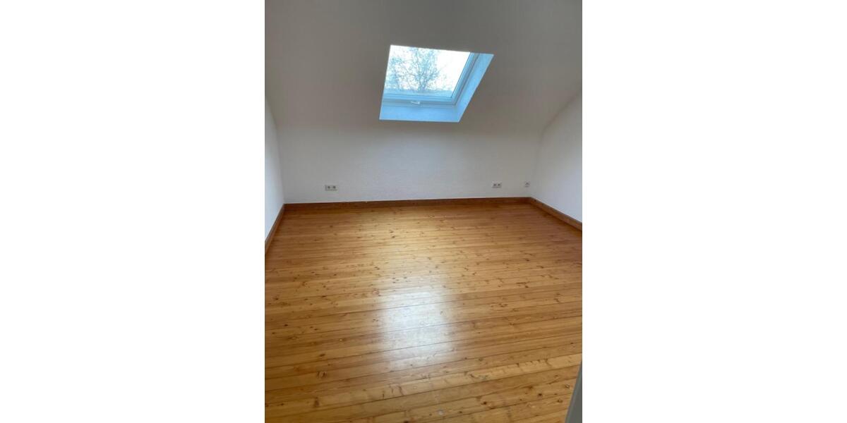 Dachgeschoßwohnung Korntal-Münchingen Münchingen - 1 Zimmer, 45 m&sup2;, 900&euro; | Angebot:24257657