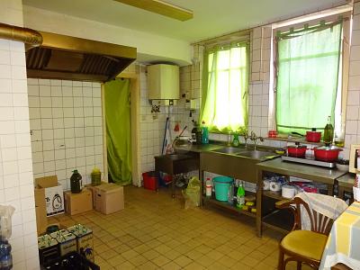 LOKAL MIT WOHNUNGSUMBAUOPTION - Gewerbeobjekt Stuttgart Untertürkheim Untertürkheim | Angebot:25412614