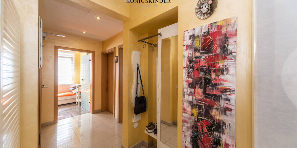 Mehrfamilienhaus, Wohnhaus Stuttgart / Zuffenhausen Zuffenhausen - 1 Zimmer, 330 m&sup2;, 1.299.000&euro; | Angebot:25676005