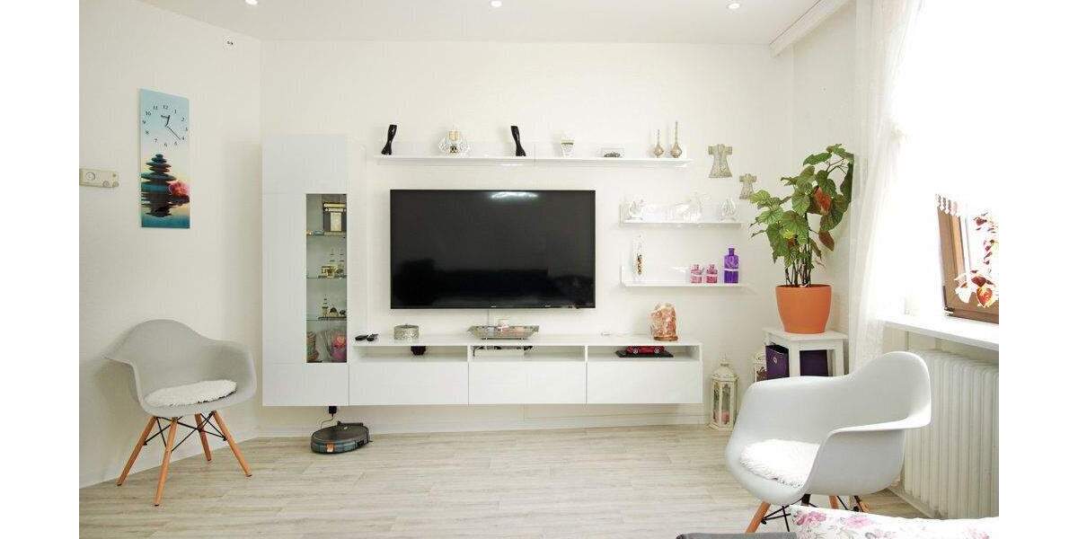 Etagenwohnung Stuttgart Zuffenhausen - 4 Zimmer, 99 m&sup2;, 350.000&euro; | Angebot:25732383