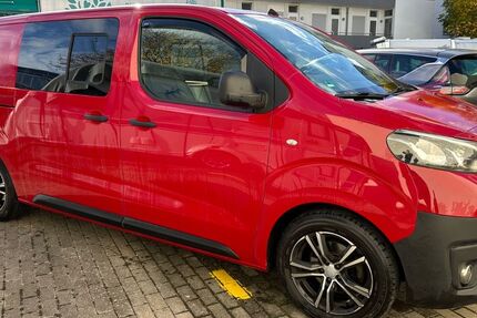 Toyota Proace (Verso) 178.000 km 12.999 &euro; Ditzingen 71254