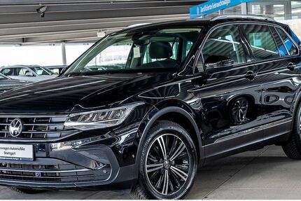 VW Tiguan 70.894 km 27.230 &euro; Stuttgart-Wangen 70188
