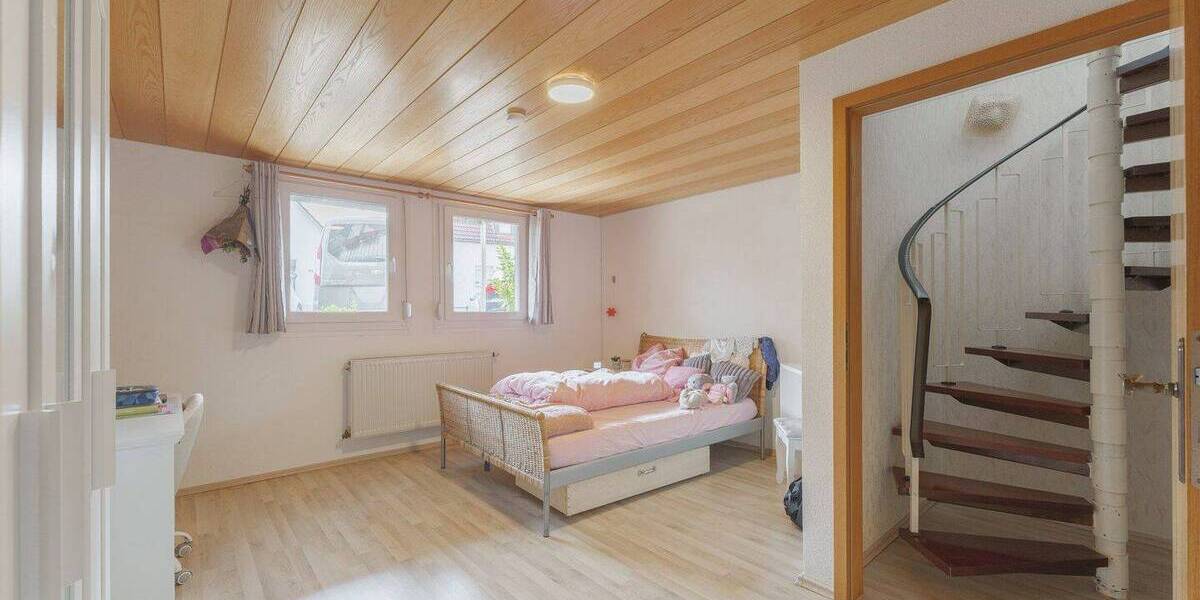 Etagenwohnung Ebersbach an der Fils Ebersbach - 4 Zimmer, 89 m&sup2;, 325.000&euro; | Angebot:25970847