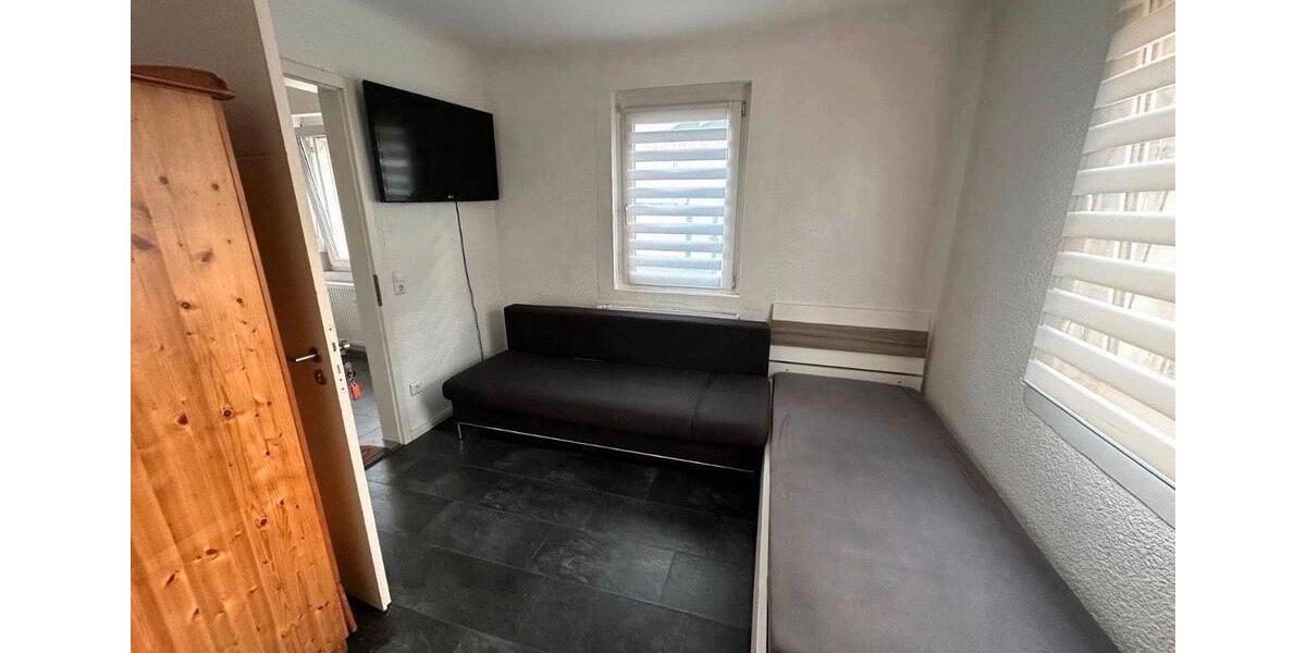 Etagenwohnung Leonberg - 1 Zimmer, 18 m&sup2;, 750&euro; | Angebot:25312633