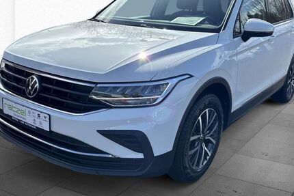 VW Tiguan 104.929 km 22.263 &euro; Zell u.A. 73119
