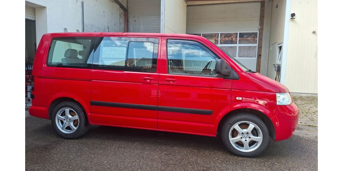 VW T5 Multivan 332.000 km 5.999 &euro; Backnang 71522