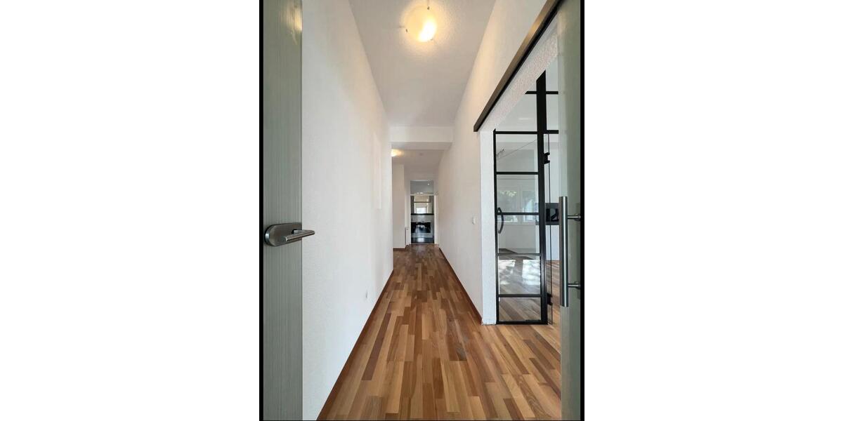 Erdgeschoßwohnung Kornwestheim - 3 Zimmer, 94 m&sup2;, 380.000&euro; | Angebot:25343983