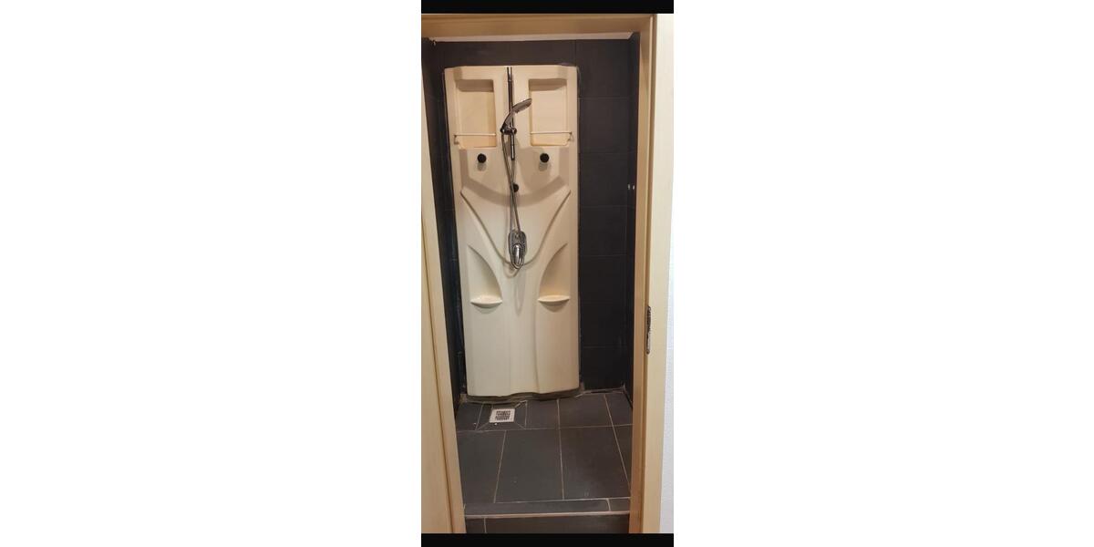 Etagenwohnung Stuttgart Mühlhausen - 3 Zimmer, 80 m&sup2;, 1.200&euro; | Angebot:25547146