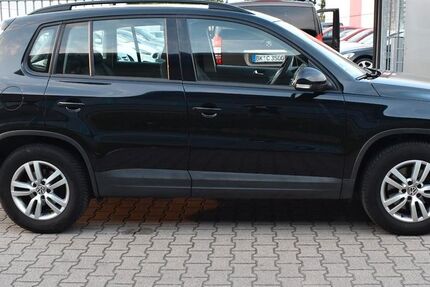 VW Tiguan 37.000 km 12.900 &euro; Altenriet 72657