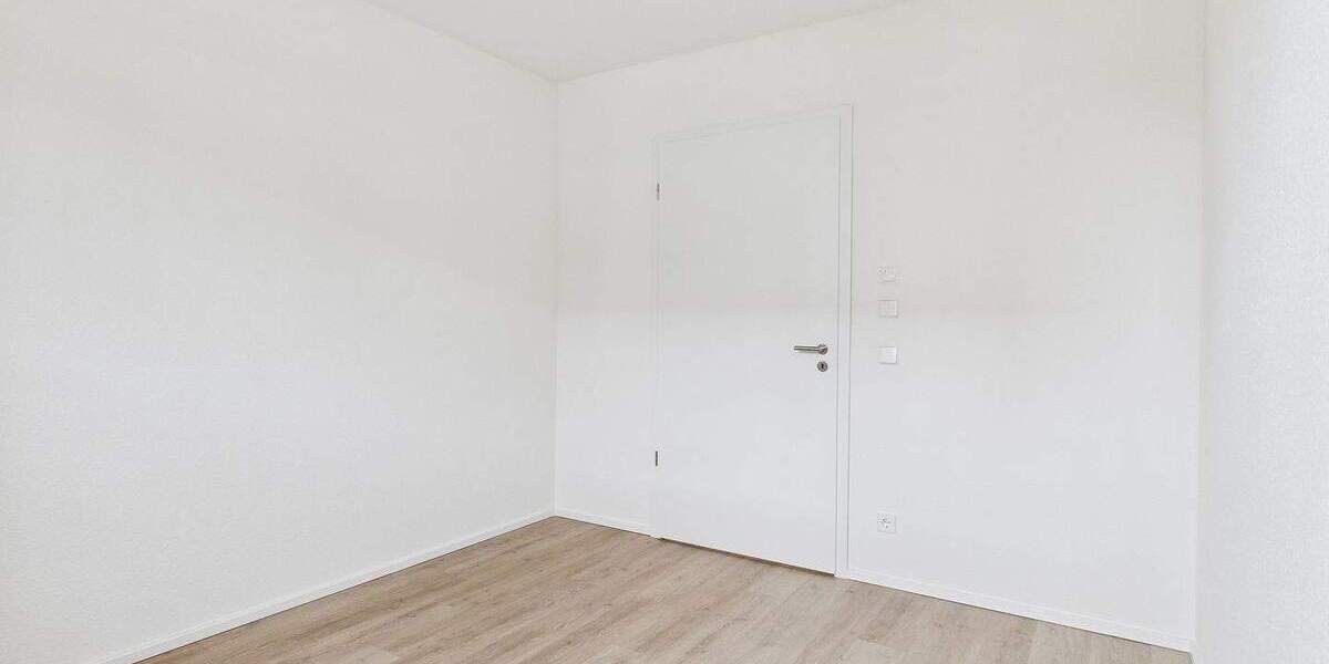 Etagenwohnung Sindelfingen Ost - 3 Zimmer, 80 m&sup2;, 1.500&euro; | Angebot:25732282