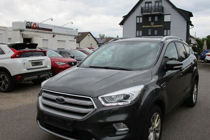 Ford Kuga 109.000 km 14.900 &euro; Böblingen 71032