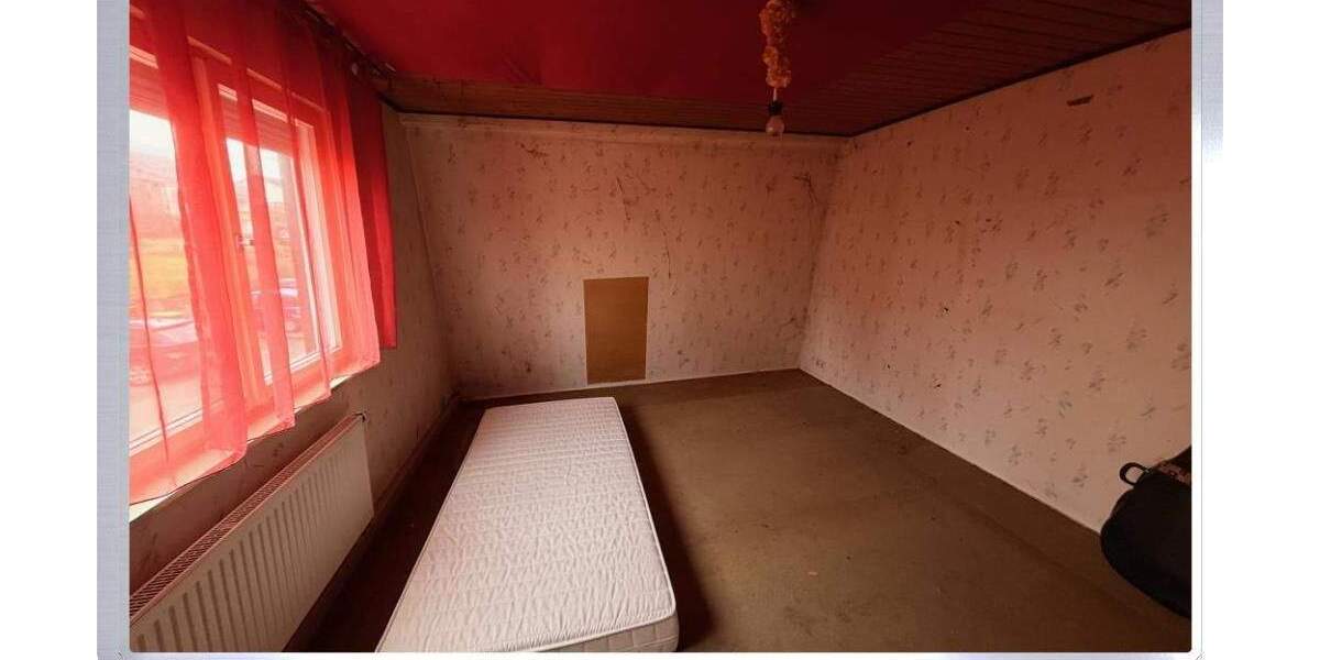 Einfamilienhaus Steinheim an der Murr Steinheim - 4 Zimmer, 90 m&sup2;, 150.000&euro; | Angebot:25704086