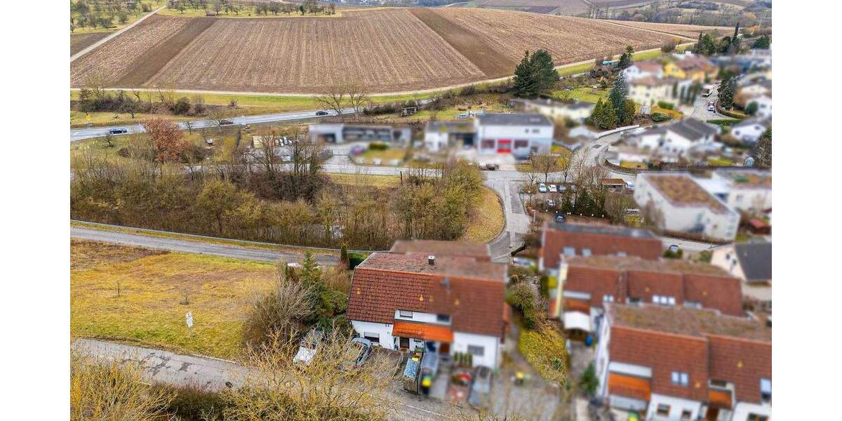 Doppelhaushälfte Großbottwar - 6 Zimmer, 145 m&sup2;, 348.000&euro; | Angebot:25698028