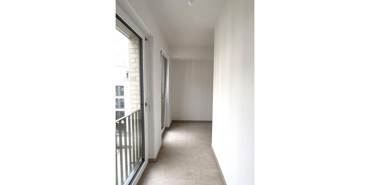 Dachgeschoßwohnung Leonberg - 3 Zimmer, 80 m&sup2;, 1.608&euro; | Angebot:23643269