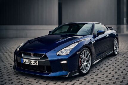 Nissan GT-R 61.400 km 124.900 &euro; Steinheim an der Murr 71711