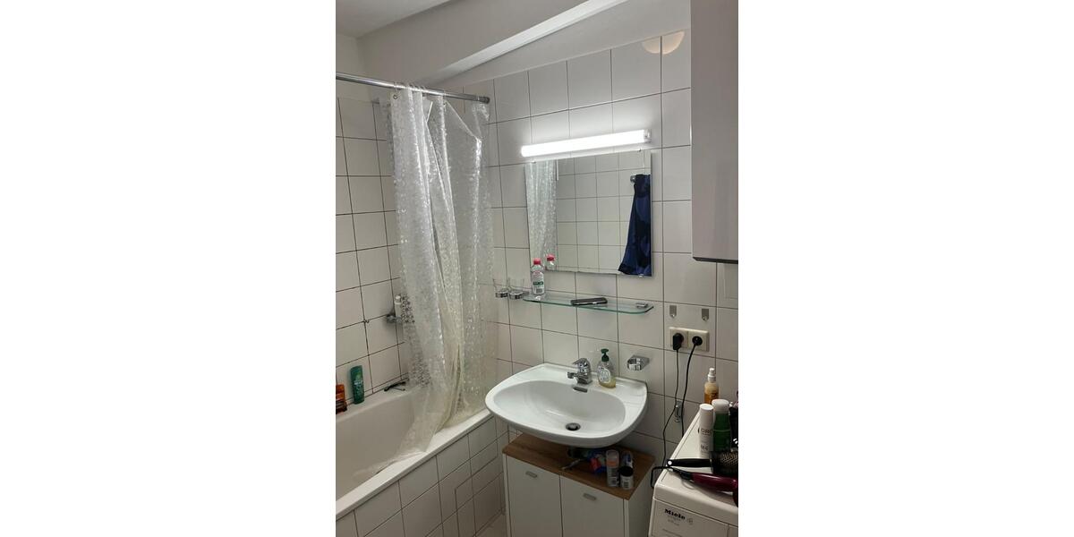 Etagenwohnung Stuttgart Lehen - 3 Zimmer, 76 m&sup2;, 1.000&euro; | Angebot:25942963