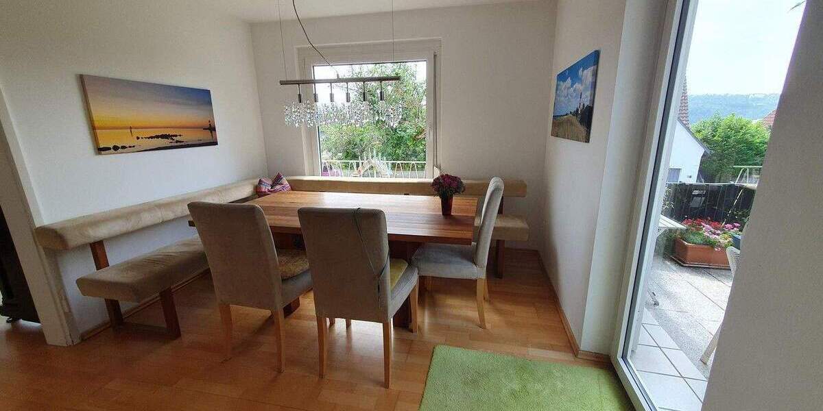 Einfamilienhaus Esslingen Oberesslingen - 7 Zimmer, 170 m&sup2;, 850.000&euro; | Angebot:25657409