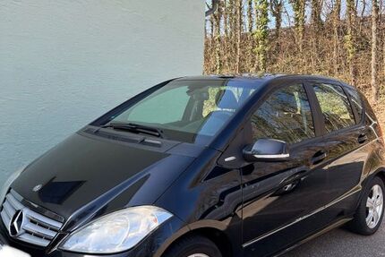 Mercedes-Benz A 180 210.000 km 3.999 &euro; Löwenstein 74245