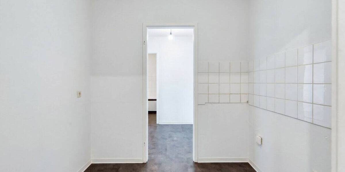 Etagenwohnung Stuttgart Freiberg - 2 Zimmer, 50 m&sup2;, 200.000&euro; | Angebot:25984311