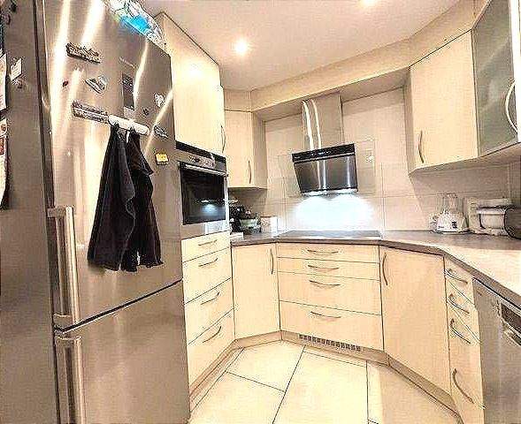 Doppelhaushälfte Korntal-Münchingen Münchingen - 6 Zimmer, 234 m&sup2;, 795.000&euro; | Angebot:25730172