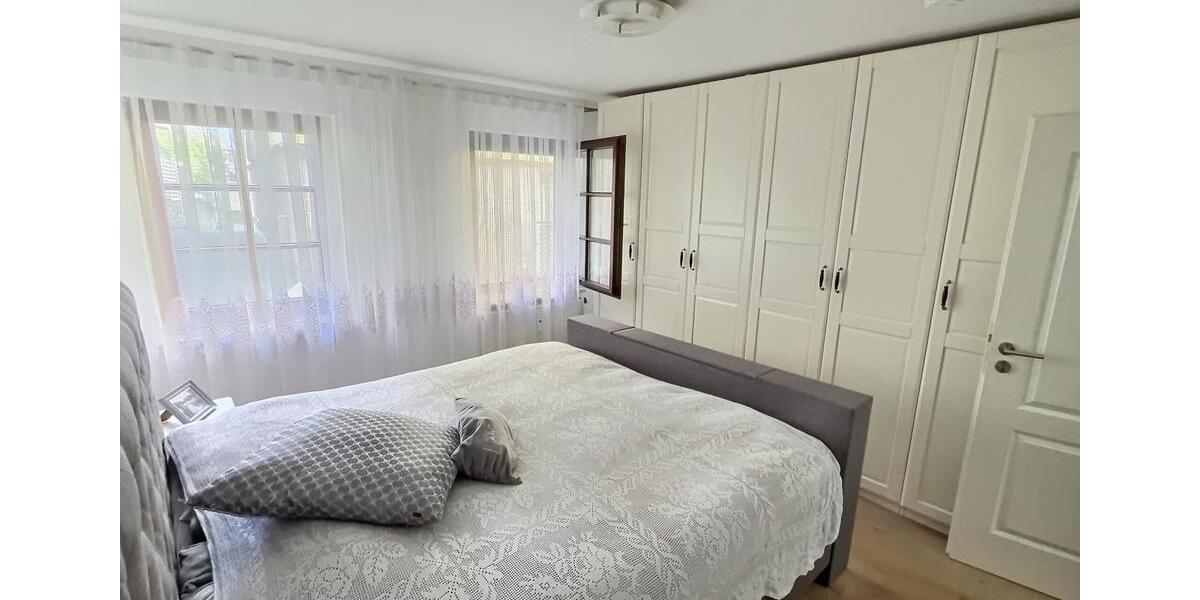 Erdgeschoßwohnung Markgröningen - 4 Zimmer, 99 m&sup2;, 480.000&euro; | Angebot:26322614