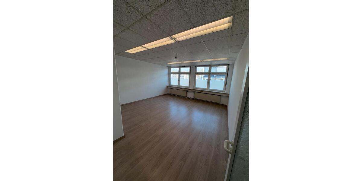 Gewerbeobjekt Stuttgart Stuttgart-Ost - 595&euro; | Angebot:26677835