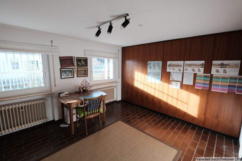 Mehrfamilienhaus, Wohnhaus Remseck Hochberg - 5 Zimmer, 203 m&sup2;, 780.000&euro; | Angebot:25768972