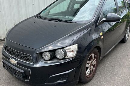 Chevrolet Aveo 89.000 km 1.290 &euro; Böblingen 71034