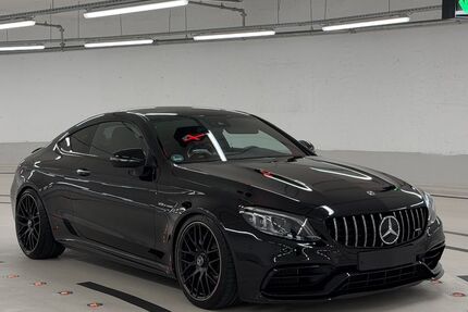 Mercedes-Benz C 63 AMG 6.093 km 69.990 &euro; Lauffen 74348