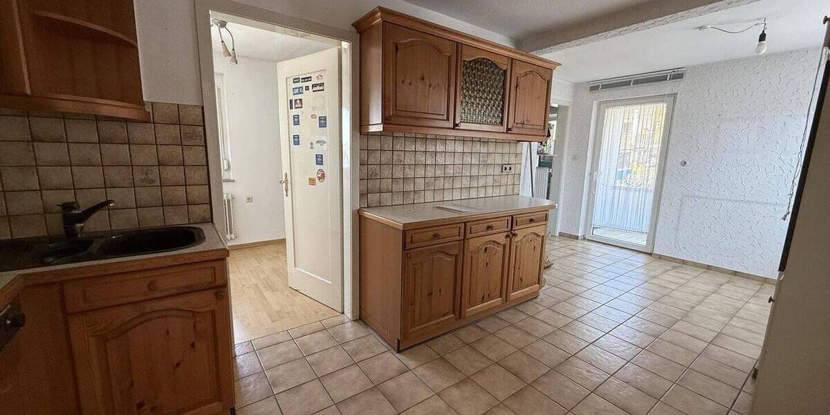 Mehrfamilienhaus, Wohnhaus Ostfildern Scharnhausen - 7 Zimmer, 210 m&sup2;, 699.000&euro; | Angebot:26029990